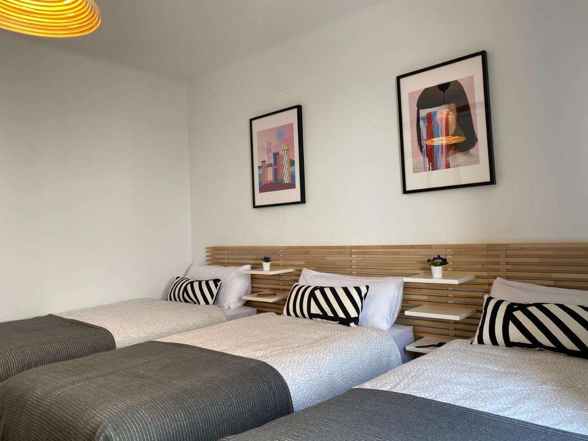 Apartments Sant Lluis Center, 2 Min Walk From The Sea Льорет-де-Мар Екстер'єр фото