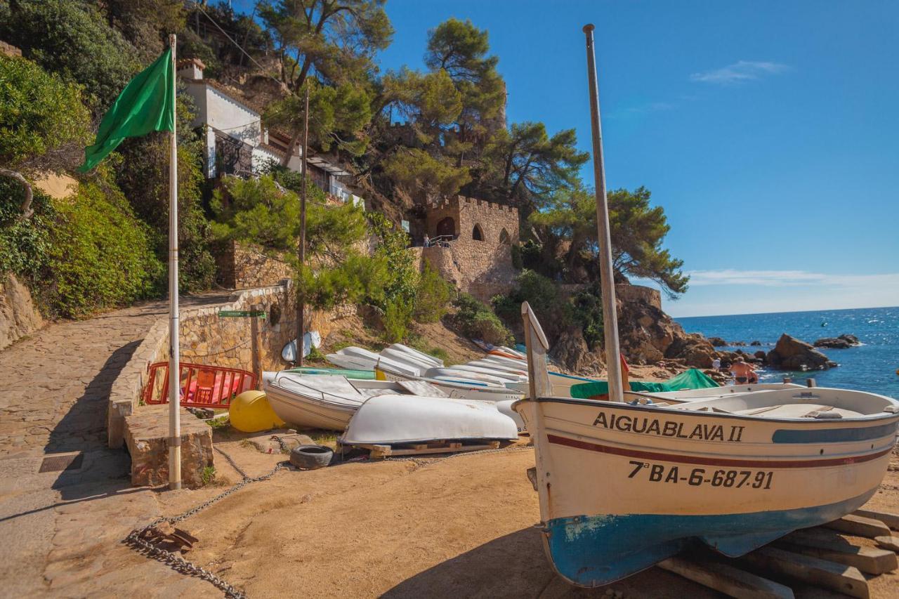 Apartments Sant Lluis Center, 2 Min Walk From The Sea Льорет-де-Мар Екстер'єр фото