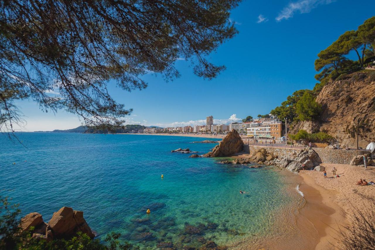 Apartments Sant Lluis Center, 2 Min Walk From The Sea Льорет-де-Мар Екстер'єр фото